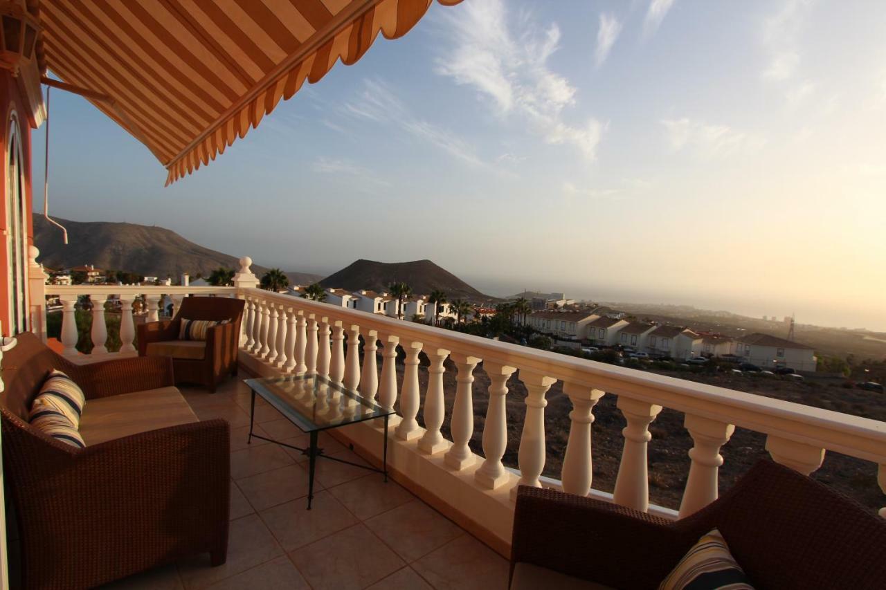 Vivatenerife - Villa With Pool, Jacuzzi And Sea View Chayofa 外观 照片