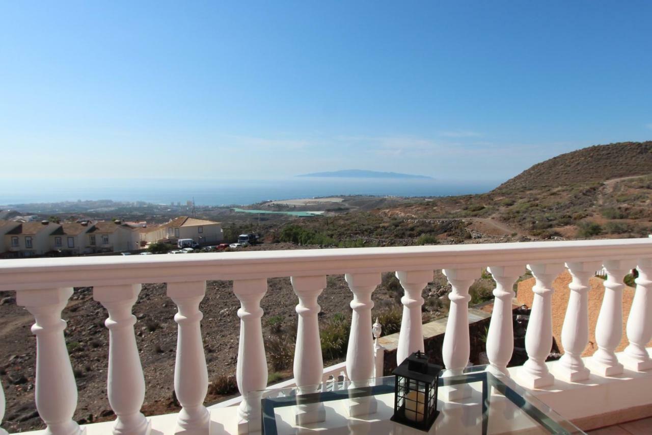 Vivatenerife - Villa With Pool, Jacuzzi And Sea View Chayofa 外观 照片