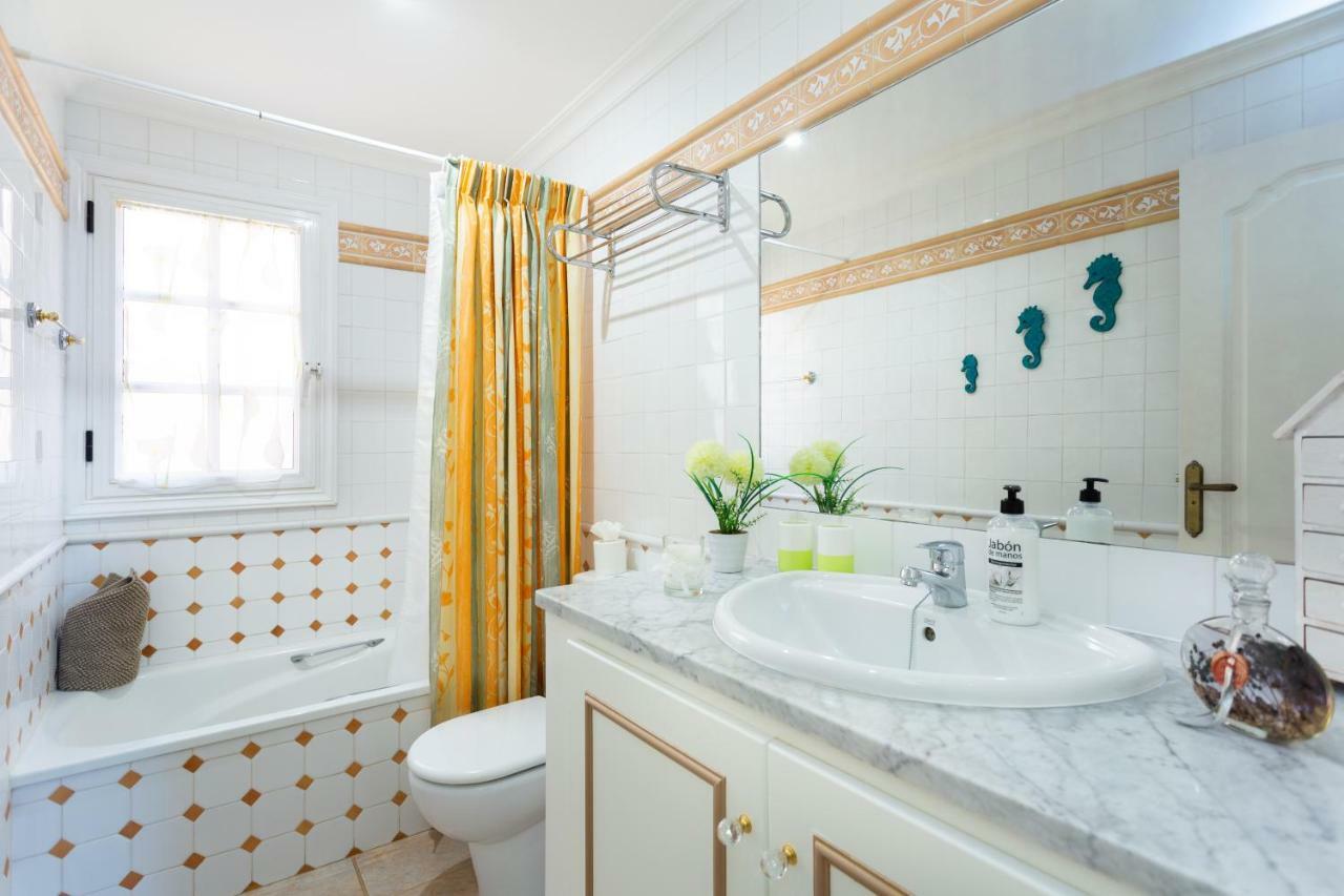 Vivatenerife - Villa With Pool, Jacuzzi And Sea View Chayofa 外观 照片